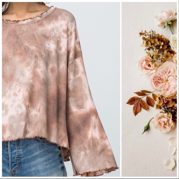 Entro Tie-Dye Goddess Sleeve Waffle Knit Top - Picture 2 of 7